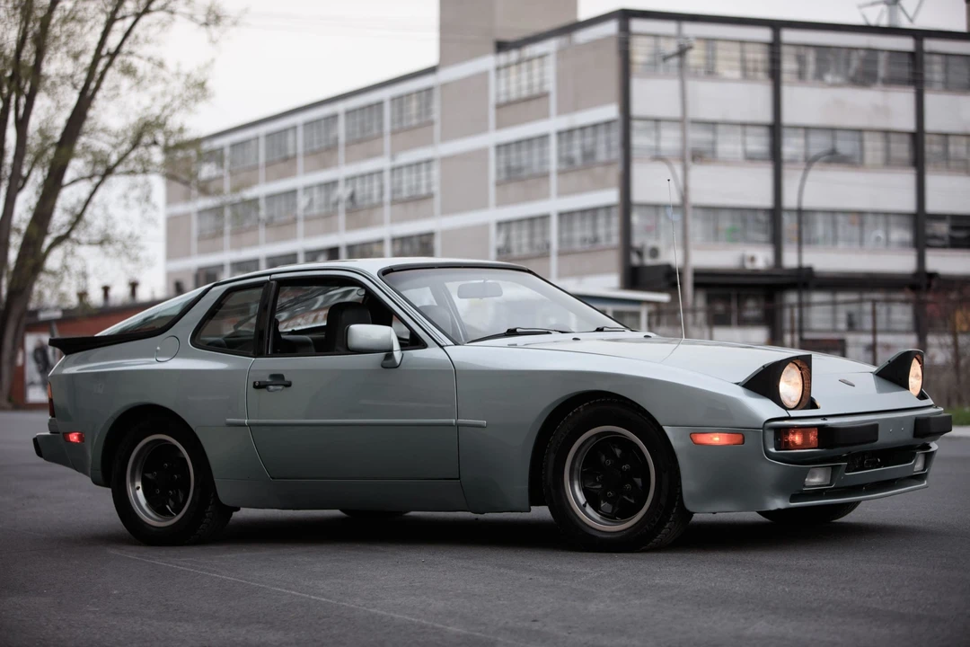 1985 Porsche 944 - Image 24 of 31