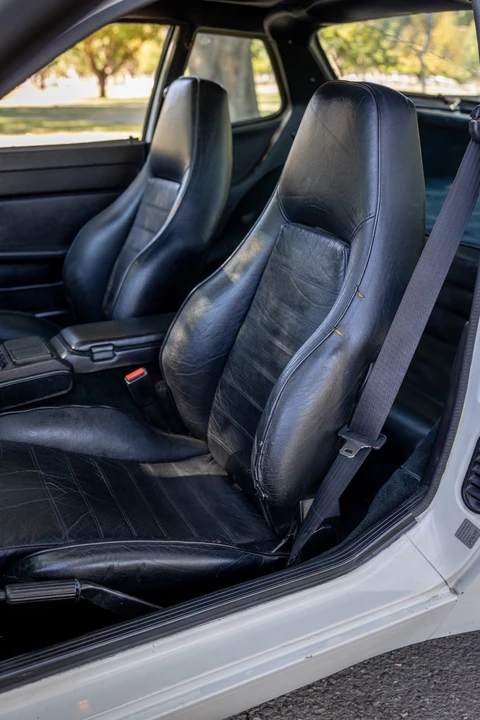 1985 Porsche 944 - Image 13 of 21