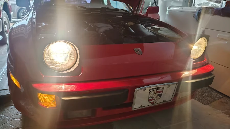 1985 Porsche 944 - Image 17 of 18
