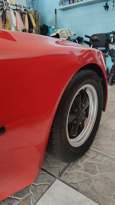 1985 Porsche 944 - Image 6 of 18