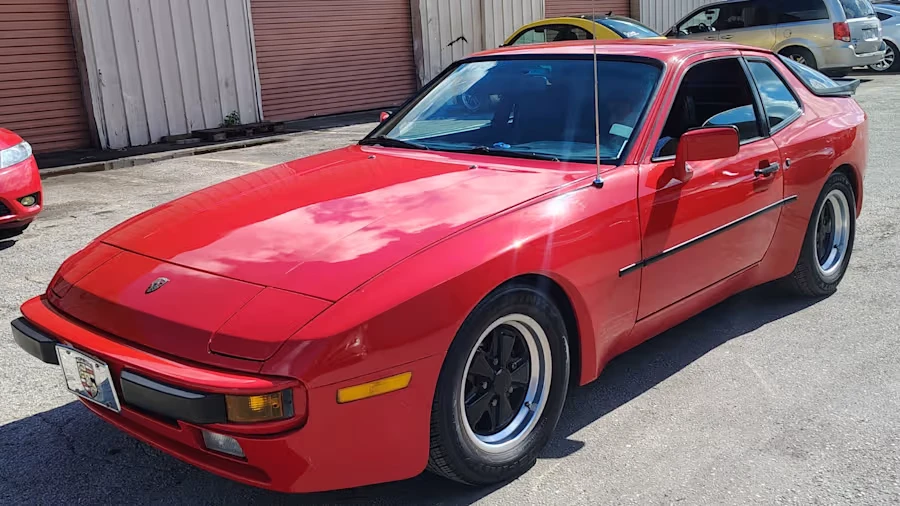 1985 Porsche 944 - Image 2 of 18