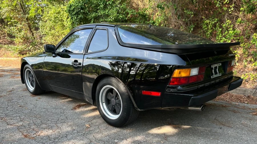 1985 Porsche 944 - Image 3 of 9