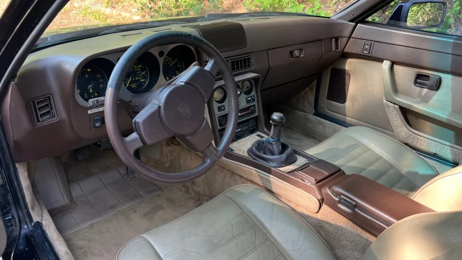 1985 Porsche 944 - Image 4 of 9