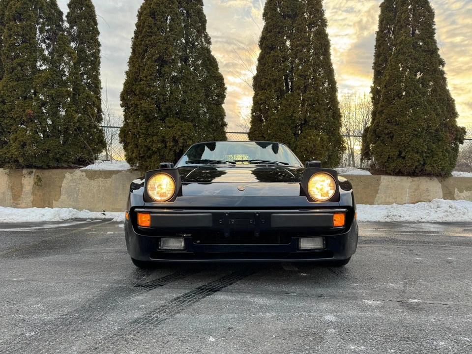 1985 Porsche 944 - Image 8 of 31