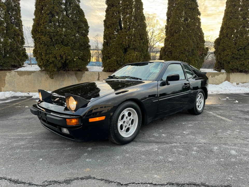 1985 Porsche 944 - Image 12 of 31