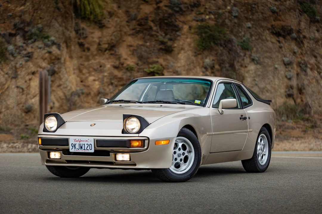 1985 Porsche 944 - Image 15 of 31