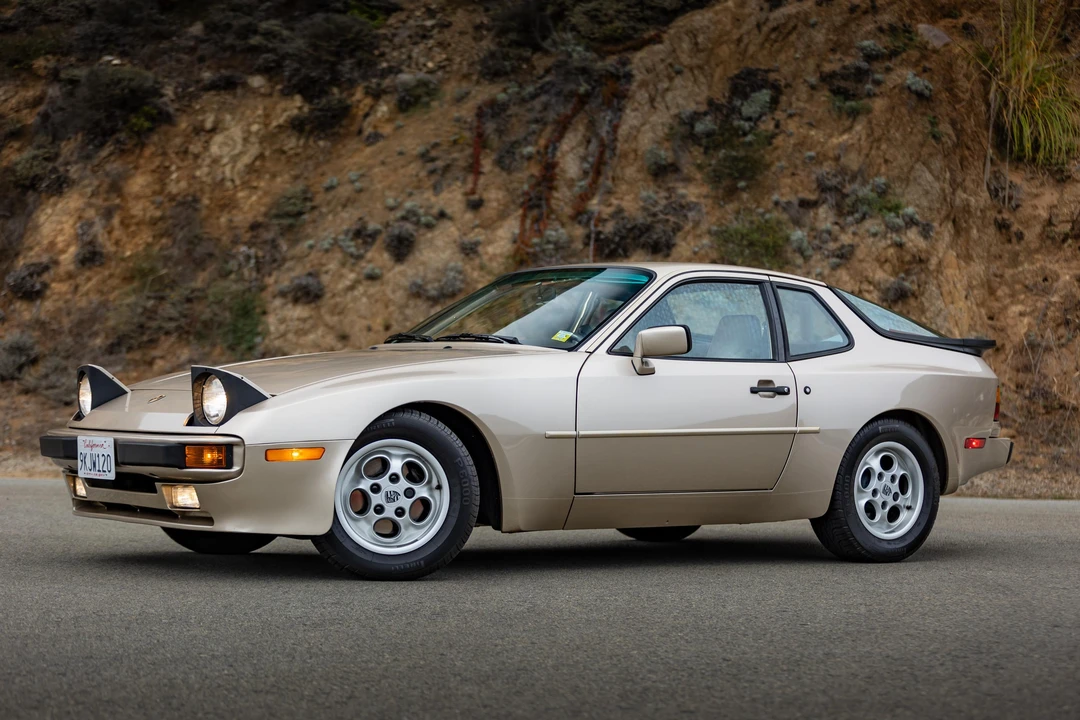 1985 Porsche 944 - Image 19 of 31