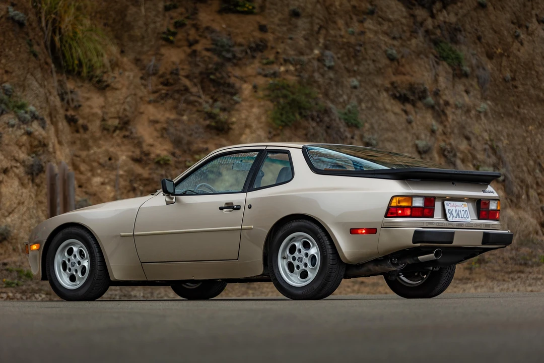 1985 Porsche 944 - Image 22 of 31