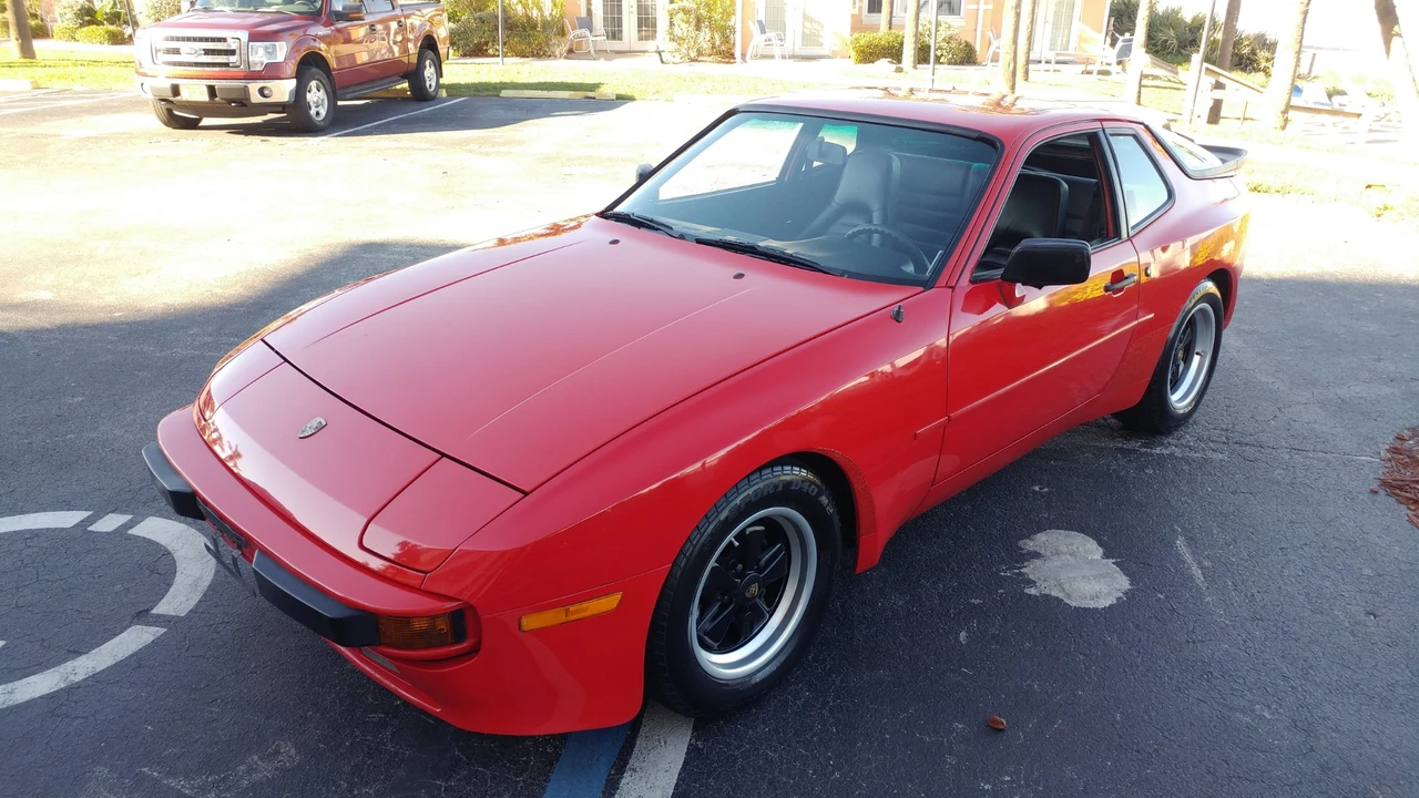 1985 Porsche 944 - Image 11 of 31