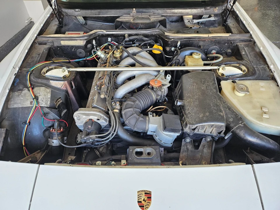 1985 Porsche 944 - Image 8 of 8