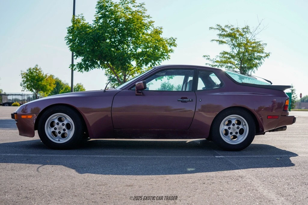 1985 Porsche 944 - Image 3 of 12