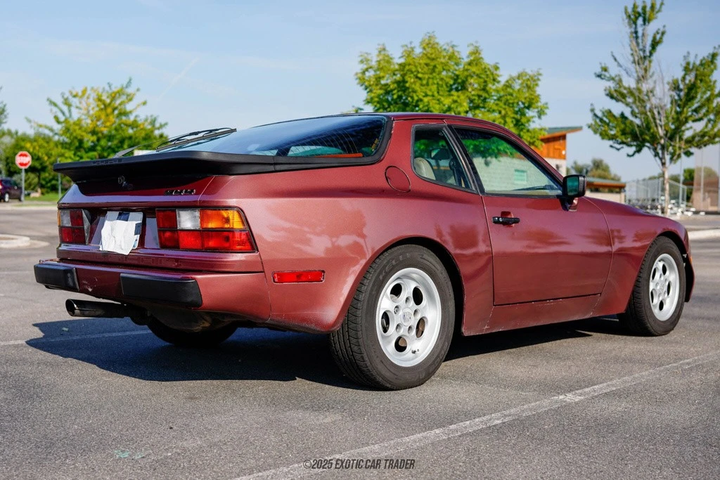 1985 Porsche 944 - Image 8 of 12