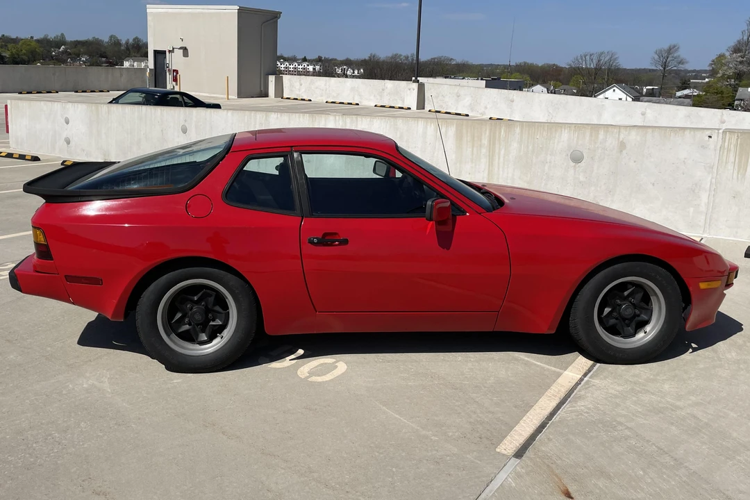 1985 Porsche 944 - Image 3 of 31