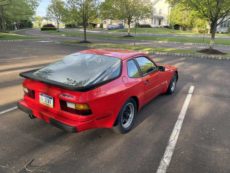 1985 Porsche 944 - Image 12 of 31
