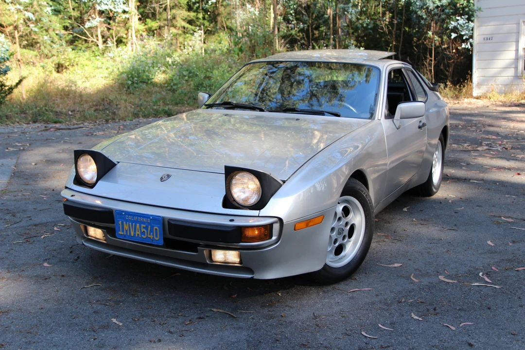 1985 Porsche 944 - Image 2 of 31