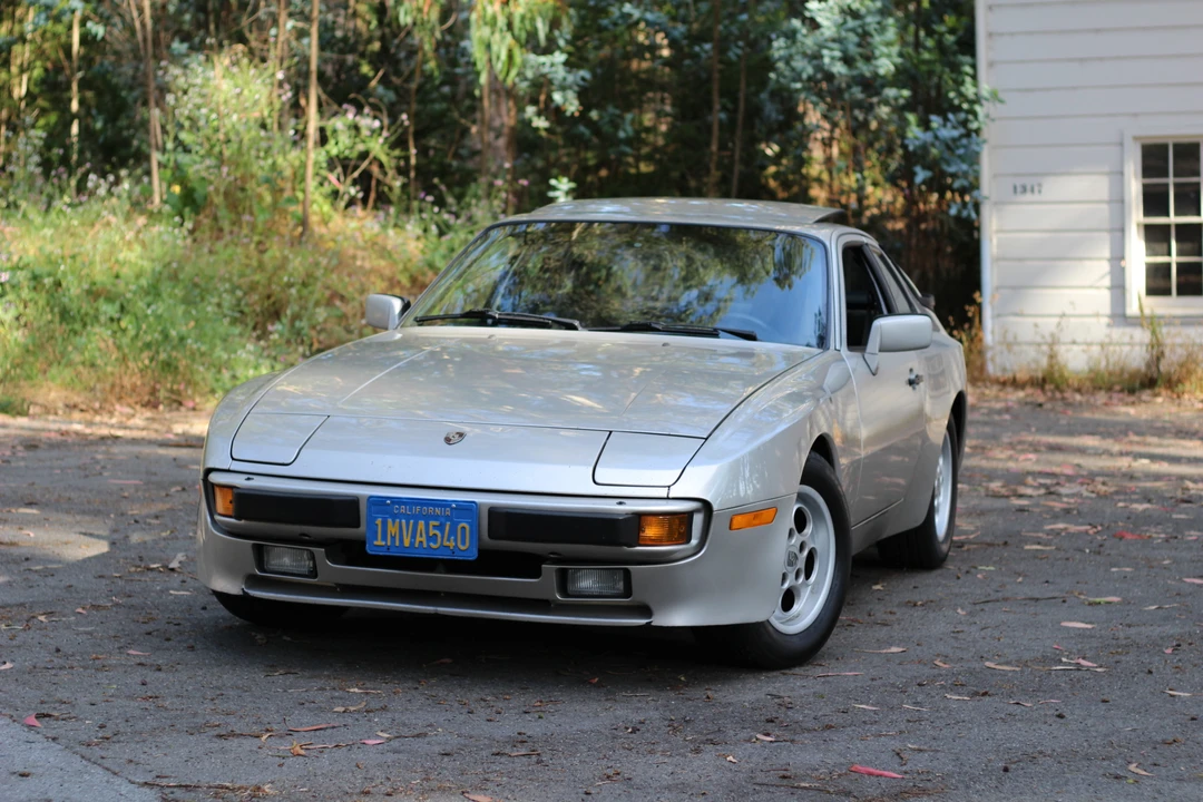 1985 Porsche 944 - Image 5 of 31