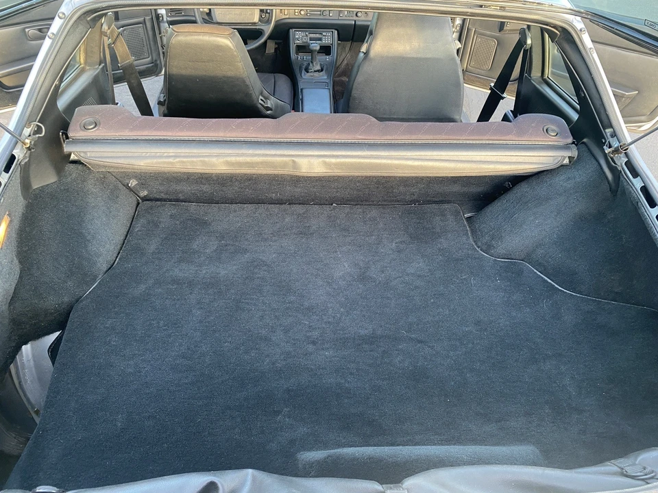 1985 Porsche 944 - Image 17 of 26