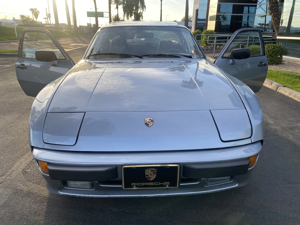 1985 Porsche 944 - Image 20 of 26