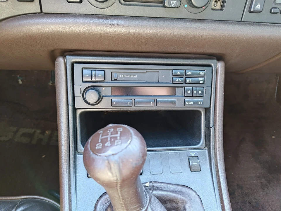 1985 Porsche 944 - Image 19 of 21