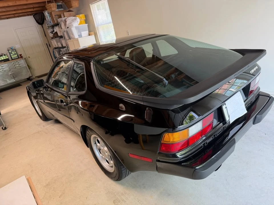1985 Porsche 944 - Image 2 of 10