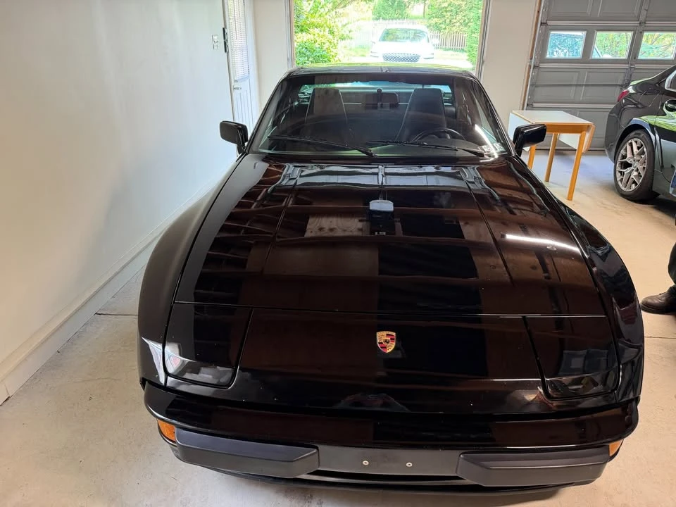 1985 Porsche 944 - Image 3 of 10