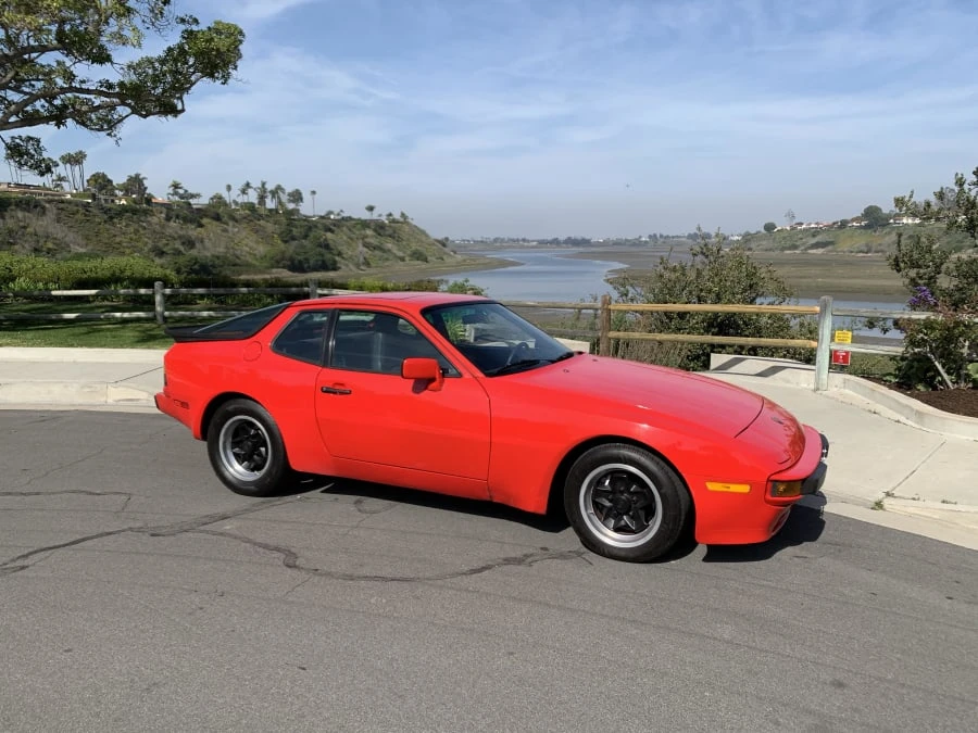 1985 Porsche 944 - Image 4 of 10