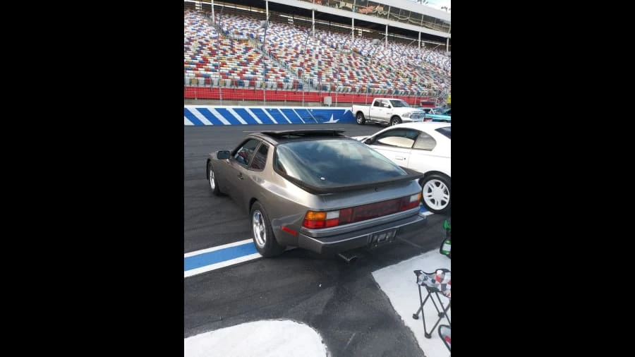 1985 Porsche 944 - Image 2 of 12