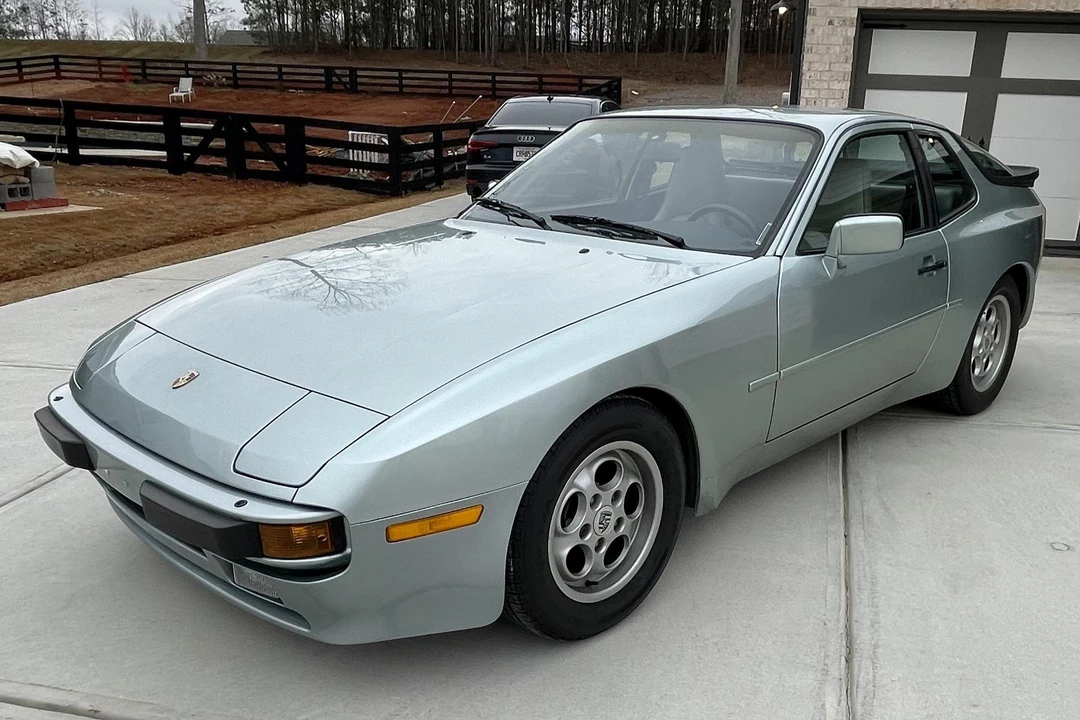 1985 Porsche 944 - Image 3 of 31