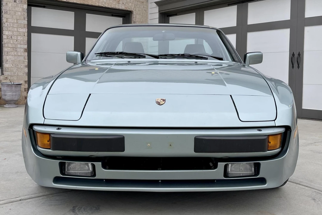 1985 Porsche 944 - Image 2 of 31
