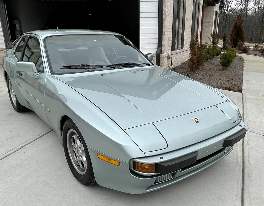 1985 Porsche 944 - Image 28 of 31