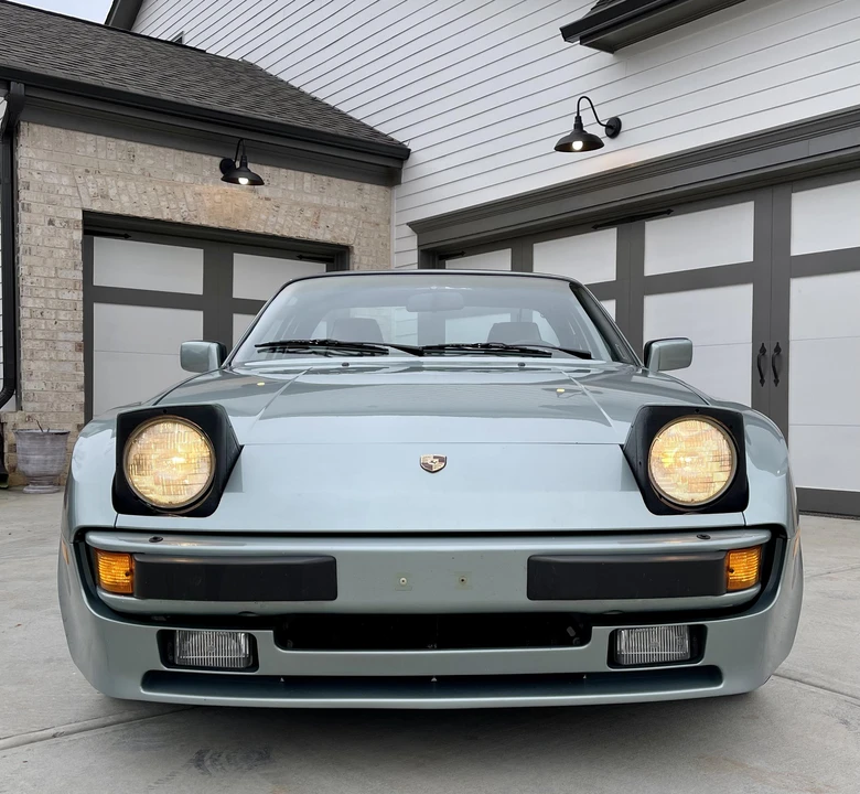 1985 Porsche 944 - Image 12 of 31