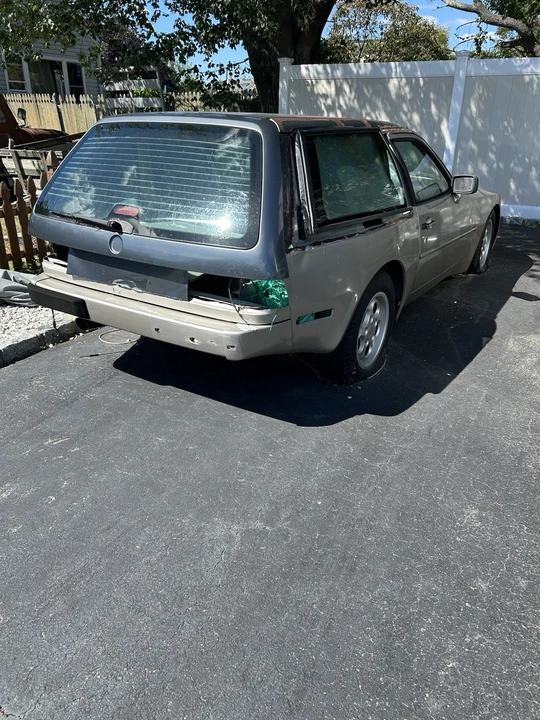 1985 Porsche 944 - Image 10 of 11