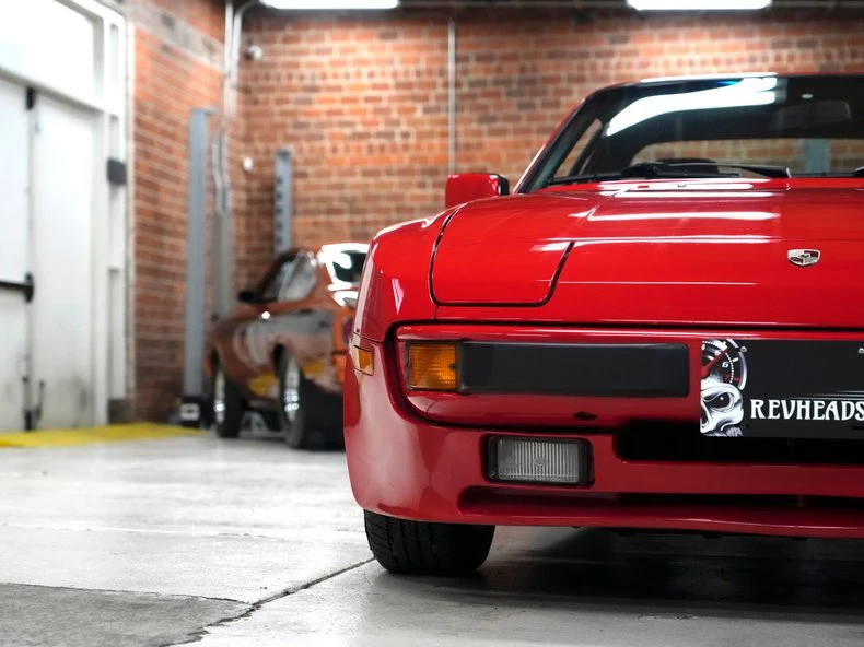 1985 Porsche 944 - Image 8 of 31