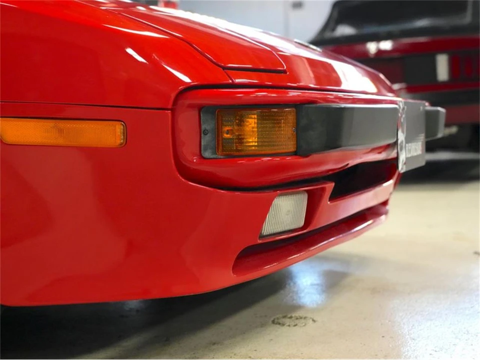 1985 Porsche 944 - Image 11 of 31