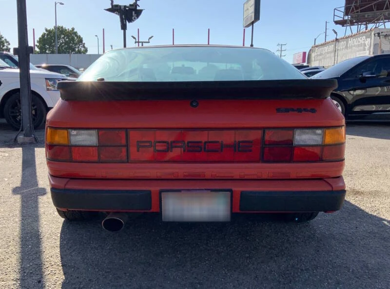 1985 Porsche 944 - Image 4 of 15