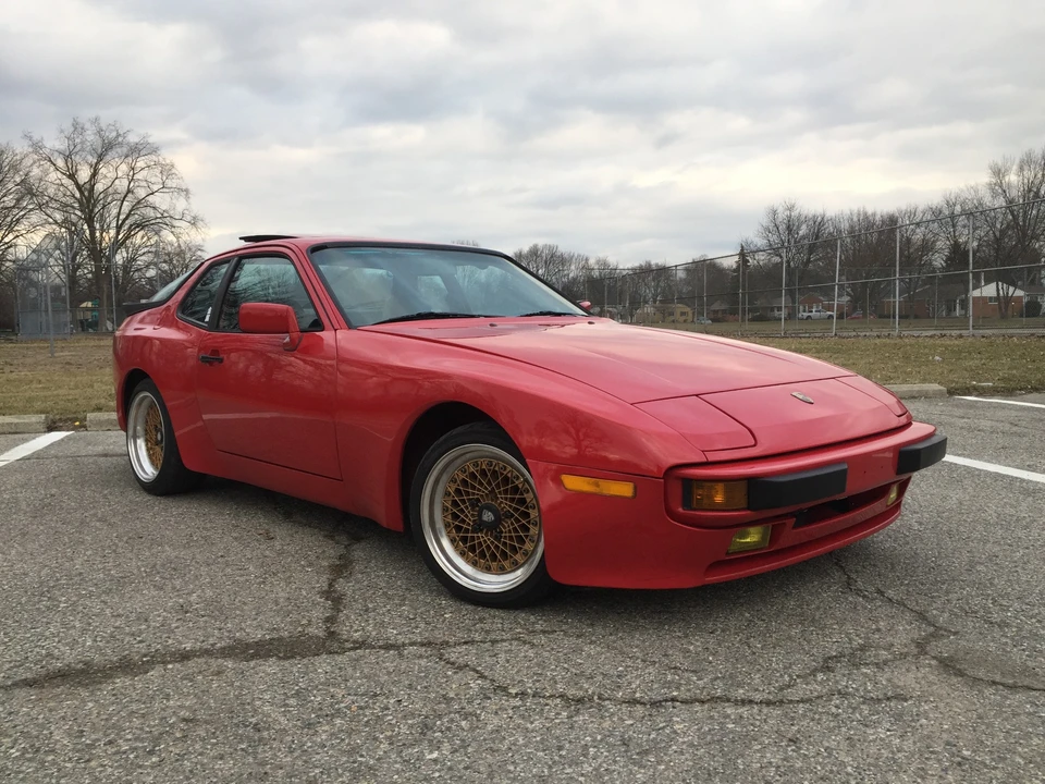 1985 Porsche 944 - Image 2 of 31