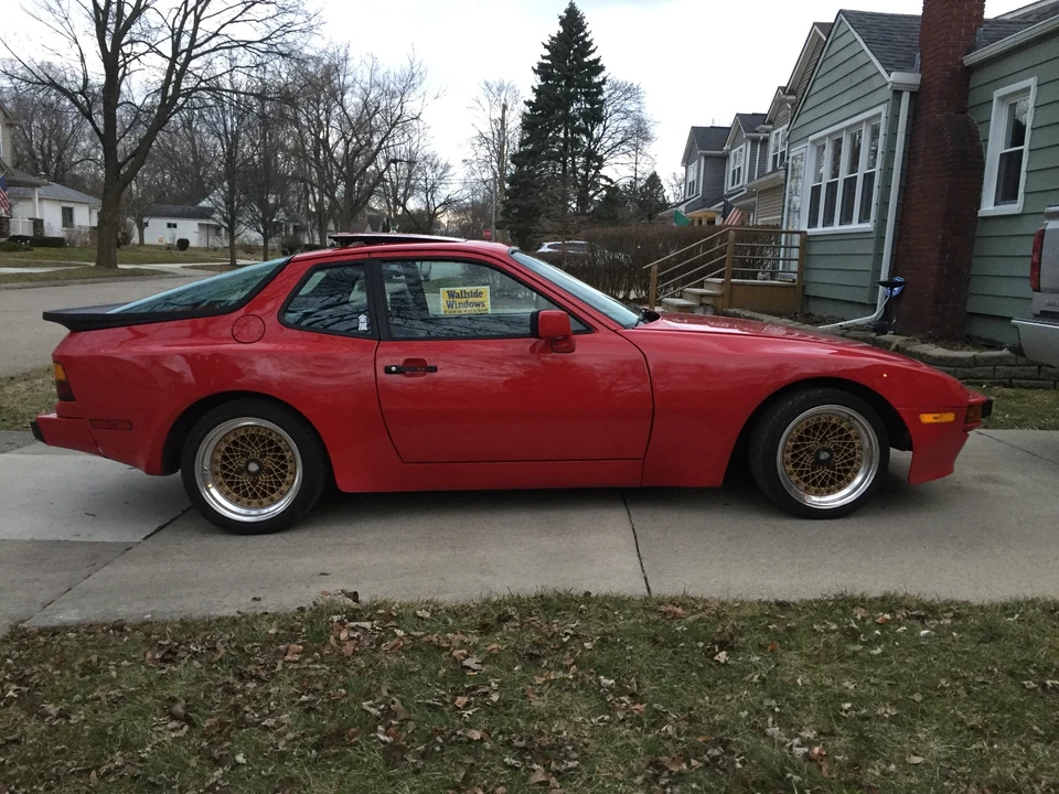 1985 Porsche 944 - Image 3 of 31