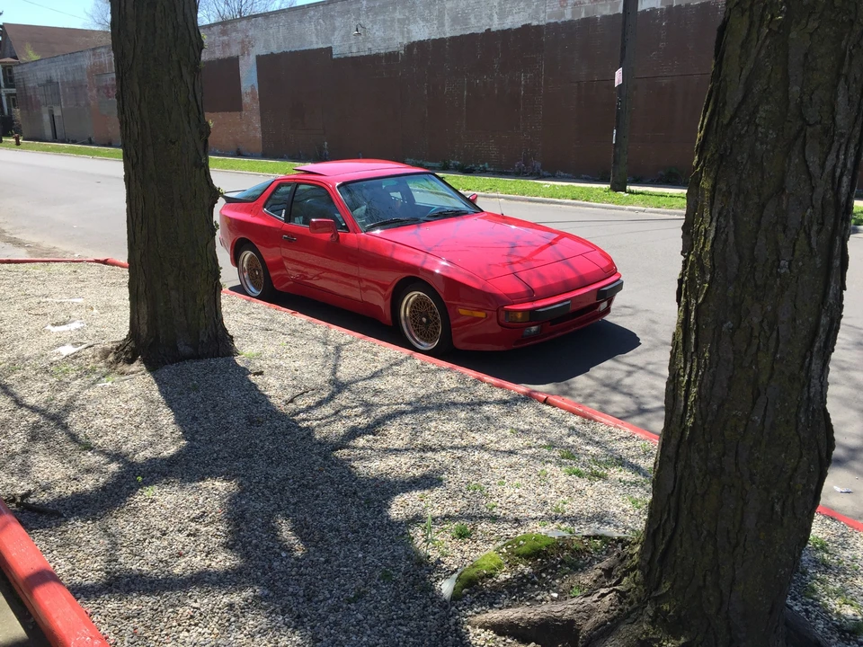 1985 Porsche 944 - Image 10 of 31