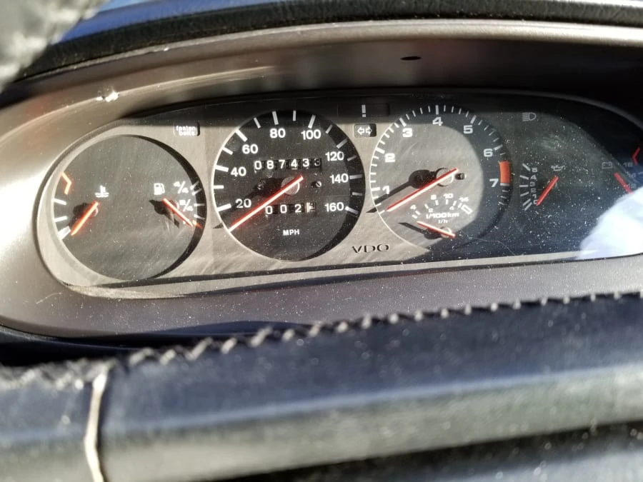 1985 Porsche 944 - Image 6 of 12