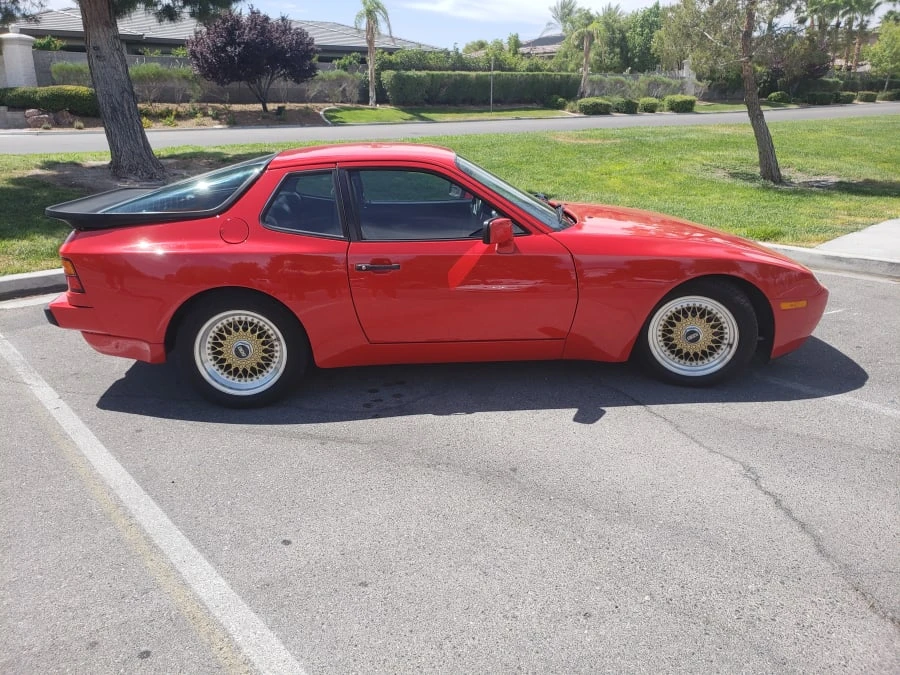 1985 Porsche 944 - Image 11 of 12