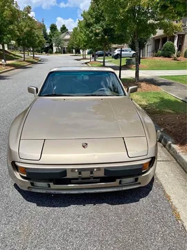 1985 Porsche 944 Base 2 Door