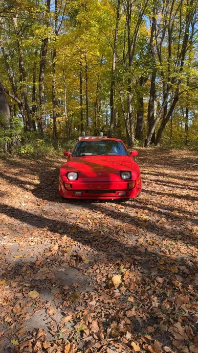 1985 Porsche 944 - Image 4 of 7
