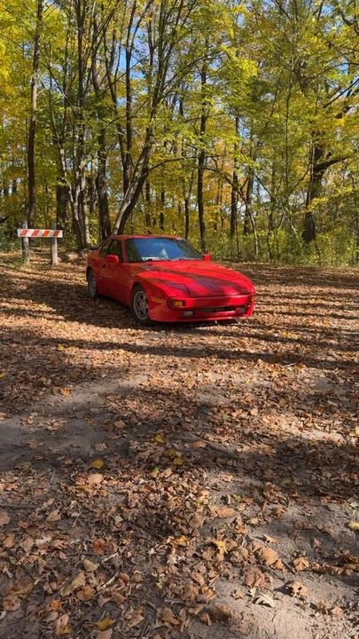 1985 Porsche 944 - Image 7 of 7
