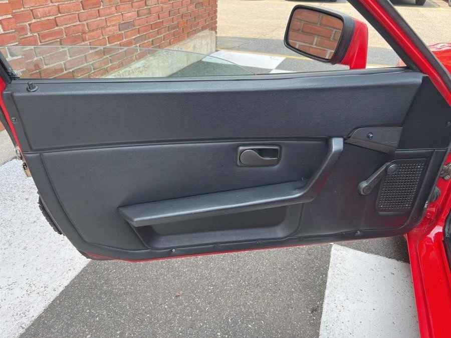 1985 Porsche 944 - Image 17 of 20
