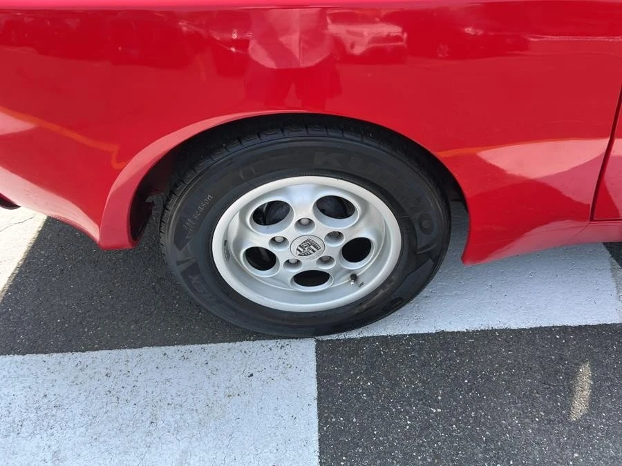 1985 Porsche 944 - Image 12 of 20