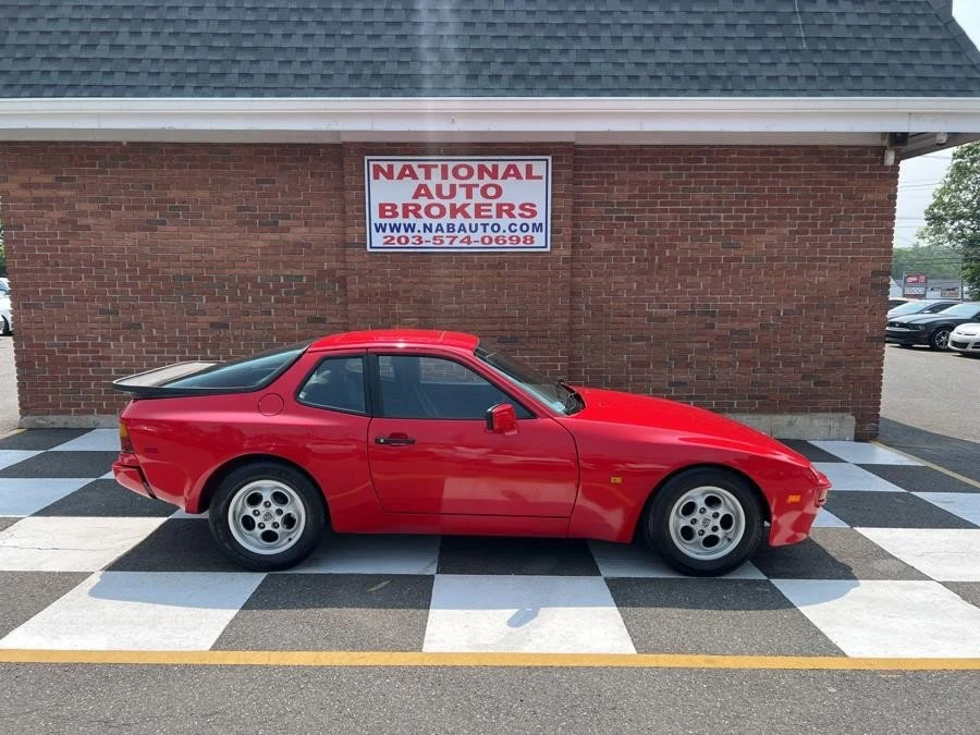 1985 Porsche 944 - Image 2 of 20