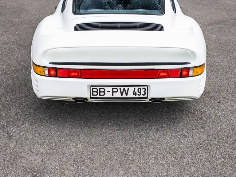 1985 Porsche 959 - Image 27 of 31