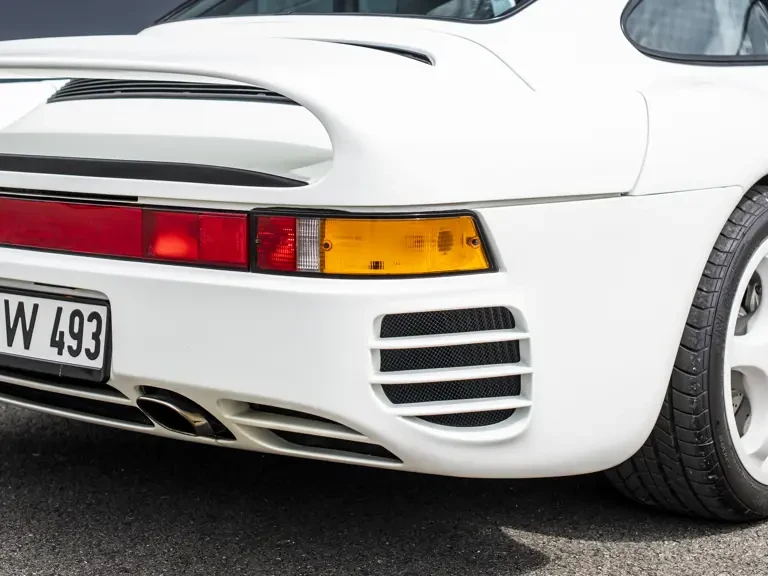 1985 Porsche 959 - Image 29 of 31