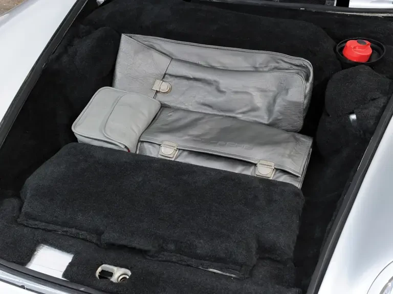 1985 Porsche 959 - Image 17 of 19