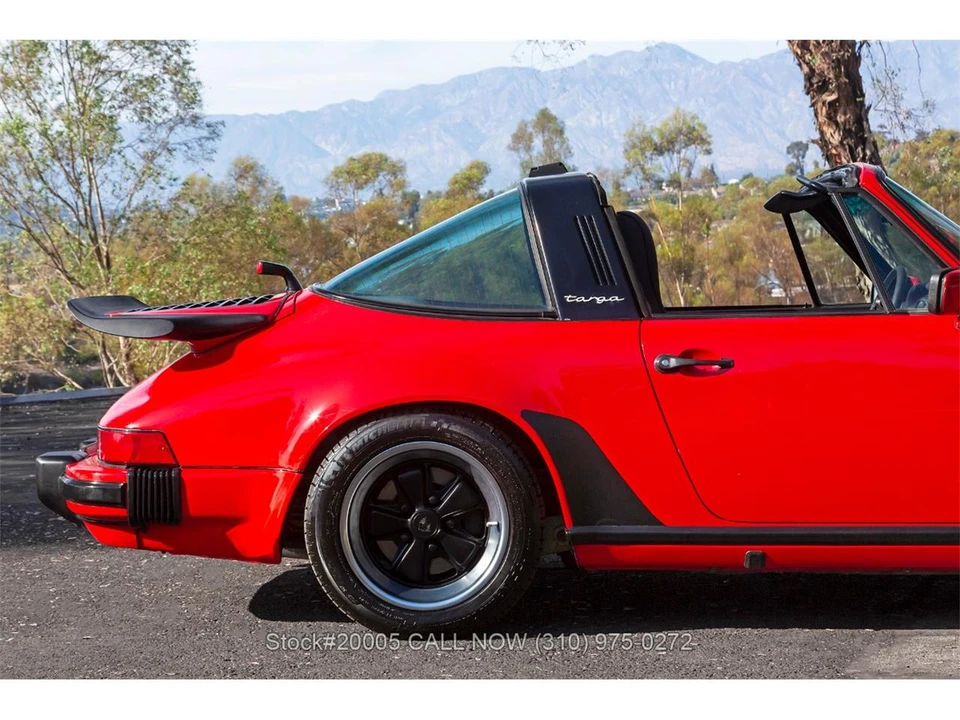 1985 Porsche 911 Carrera 3.2 - Image 17 of 31